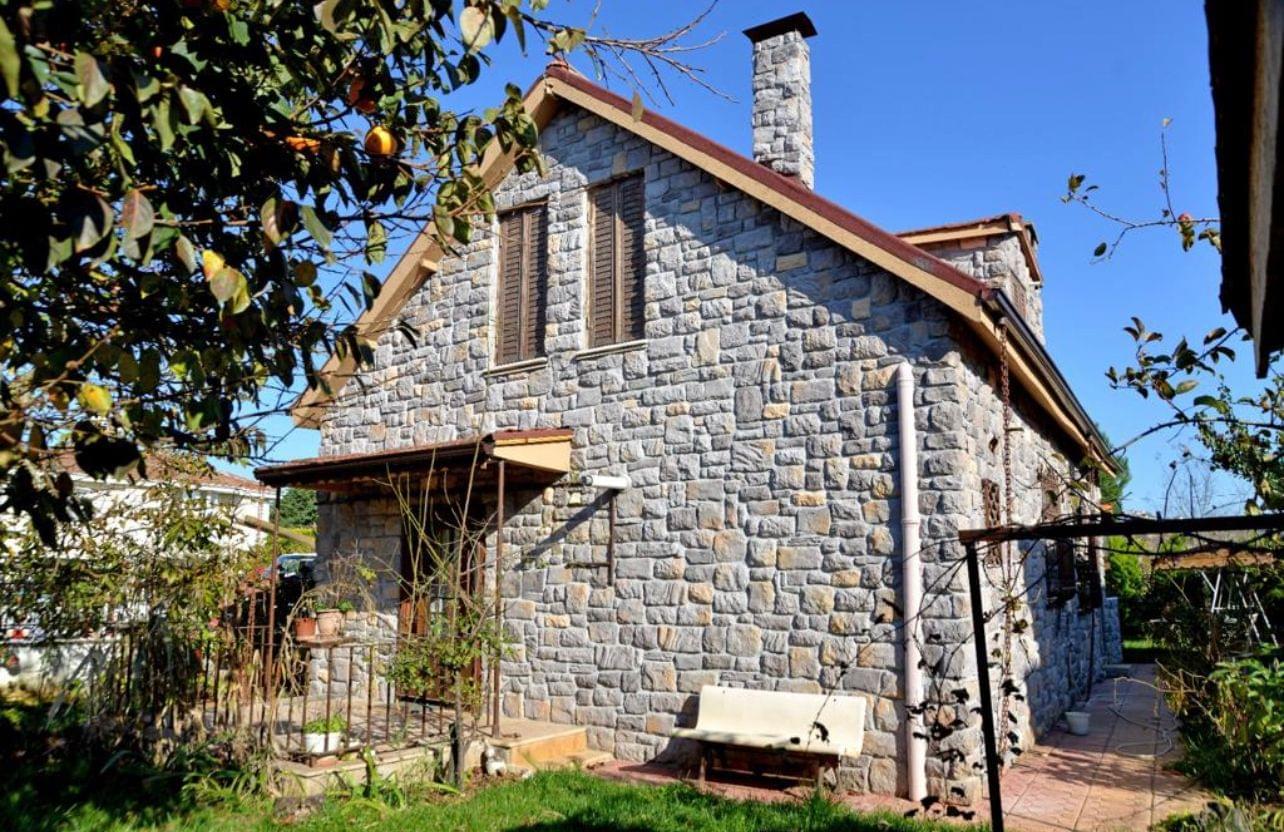 Villa Cephesi Dekoratif Taş Duvar Kaplama Ota Benga Ceniza Uygulama Villa Cephesi Dekoratif Taş Duvar Kaplama Ota Benga Ceniza Uygulama